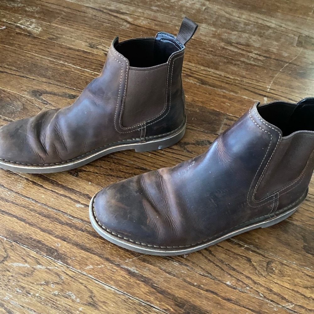 Clarks Chelsea Boots